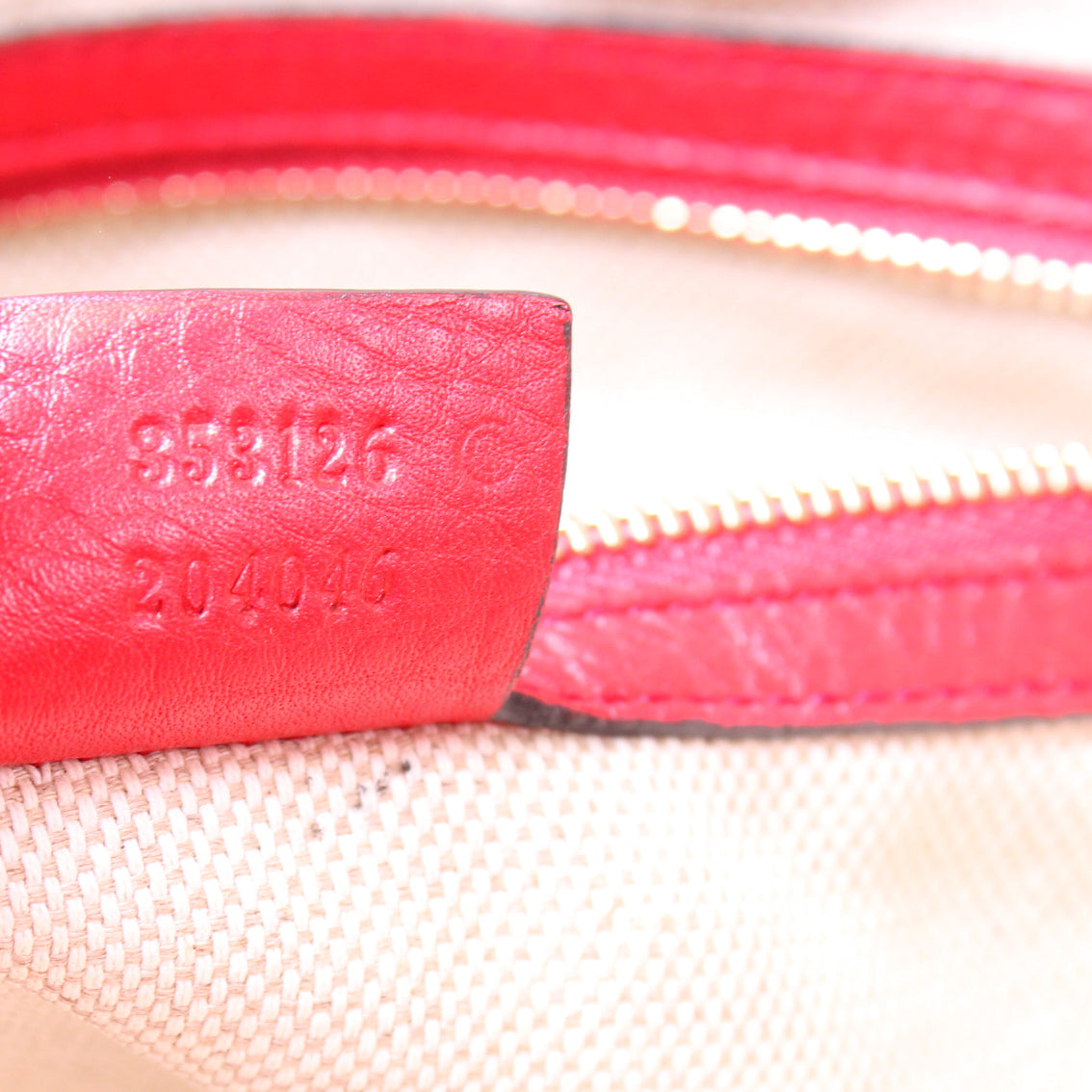 353126 Soho Chain Tote lbcase