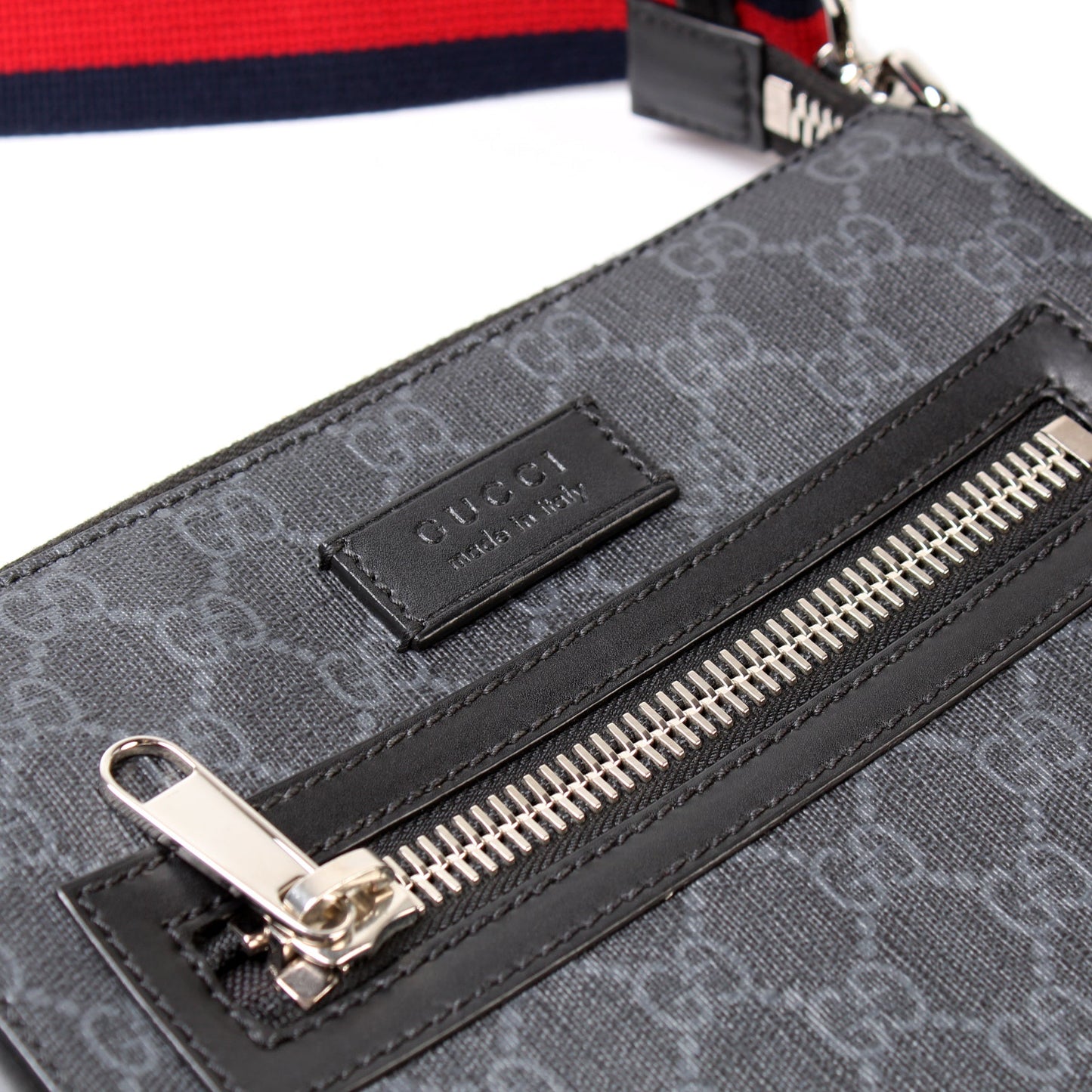 523599 Supreme Messenger Bag lbcase