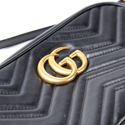 447632 Marmont Small Leather Camera Bag lbcase