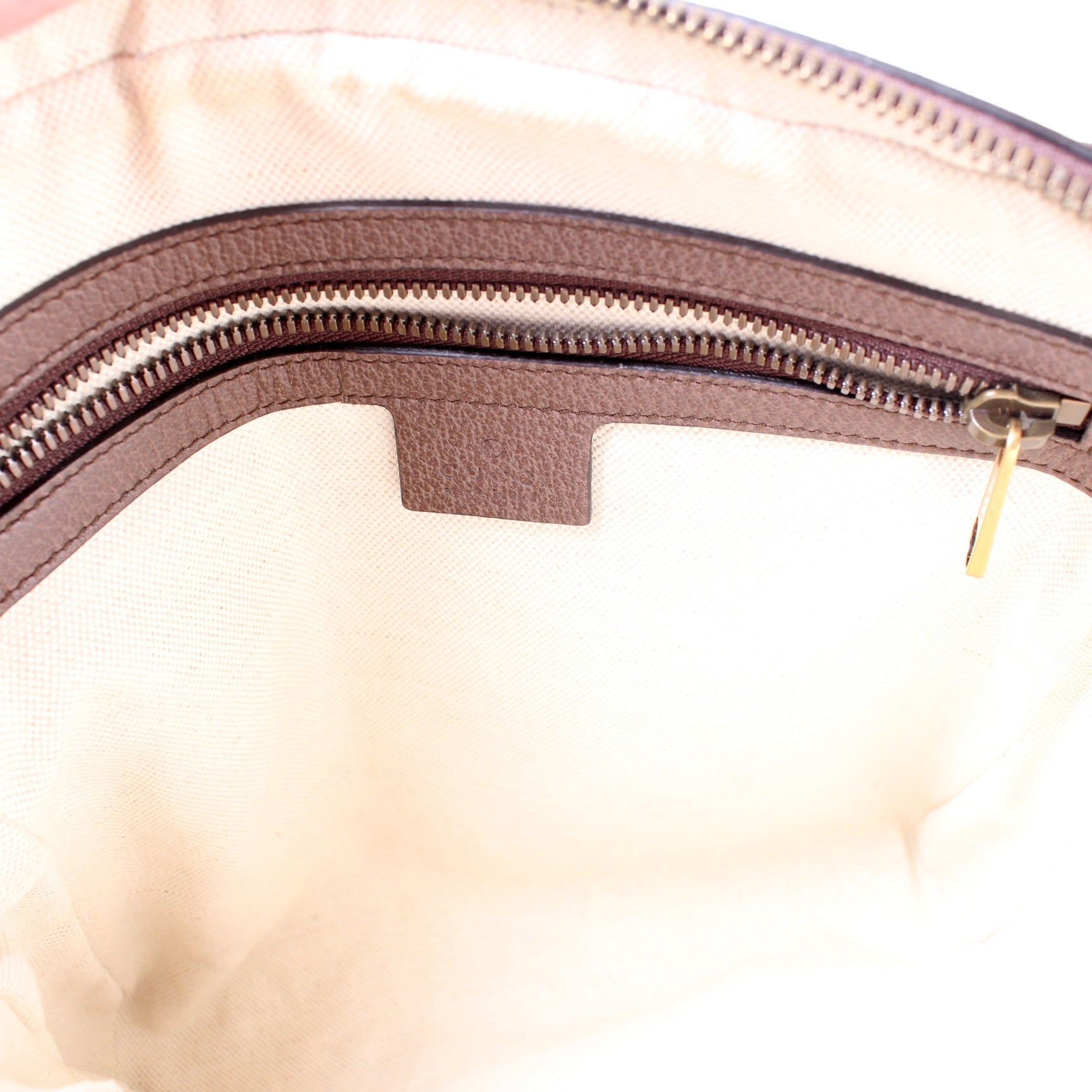 547926 Ophidia Messenger lbcase