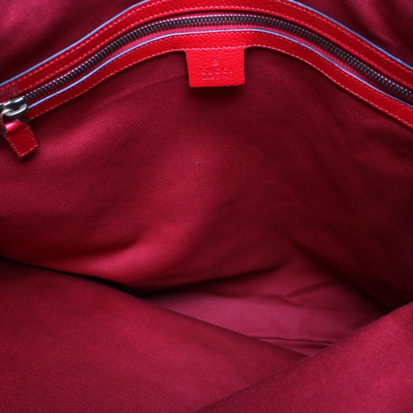 523781 Logo Striped Tote lbcase