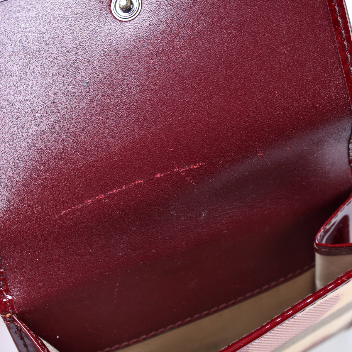 Nova Check Hearts Compact Wallet