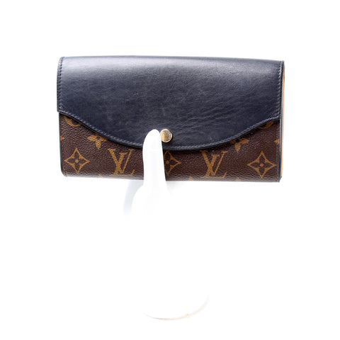 Sarah Wallet Tuileries