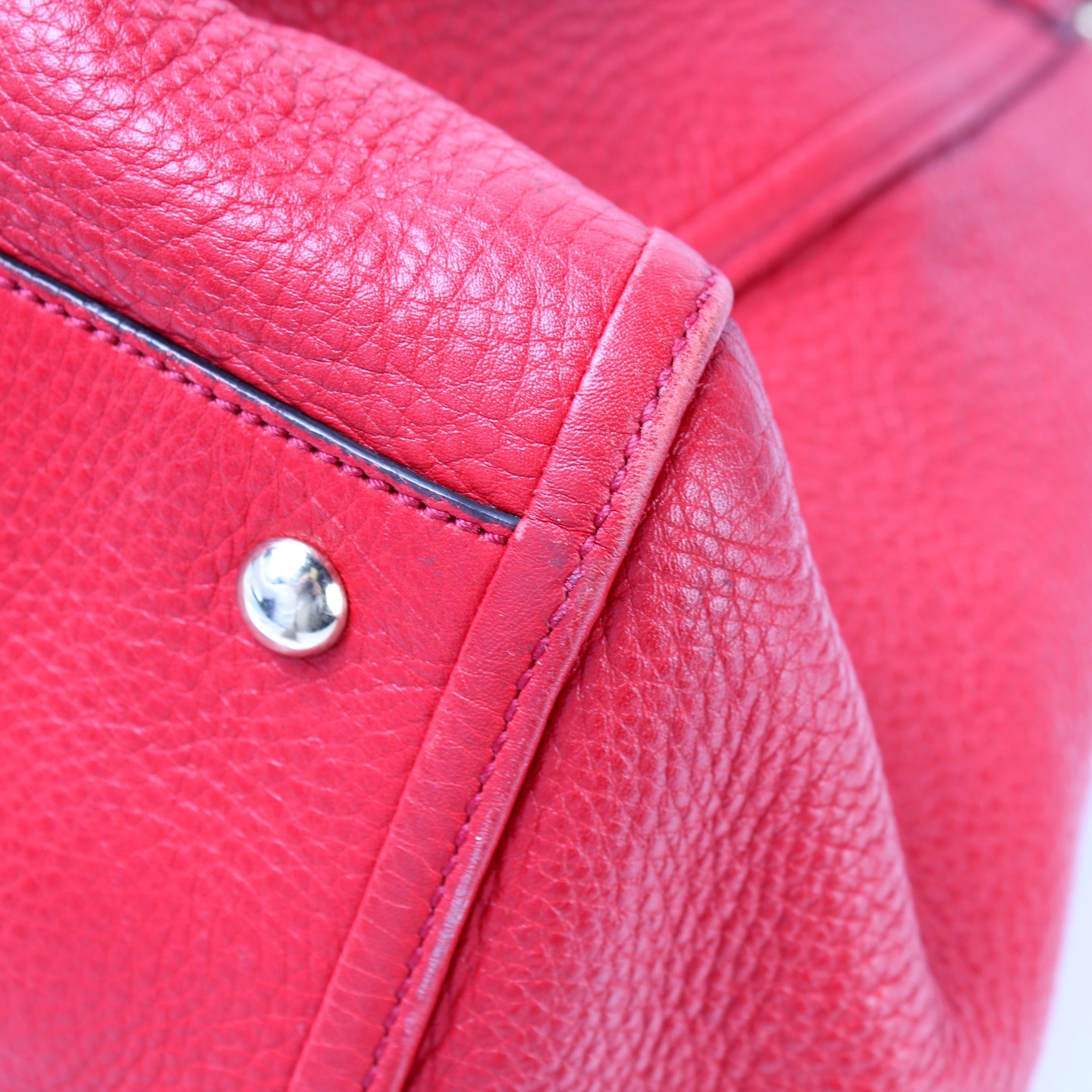 282309 Soho Leather Hobo Medium lbcase