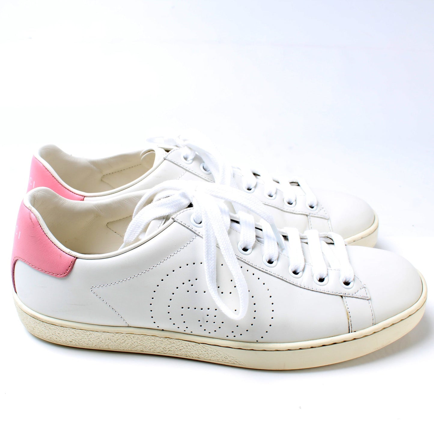 Ace Web Perforated Sneakers Size 38 lbcase