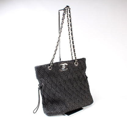 Bon Bon CC Lock Quilted Tote