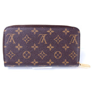 Zippy Wallet Monogram