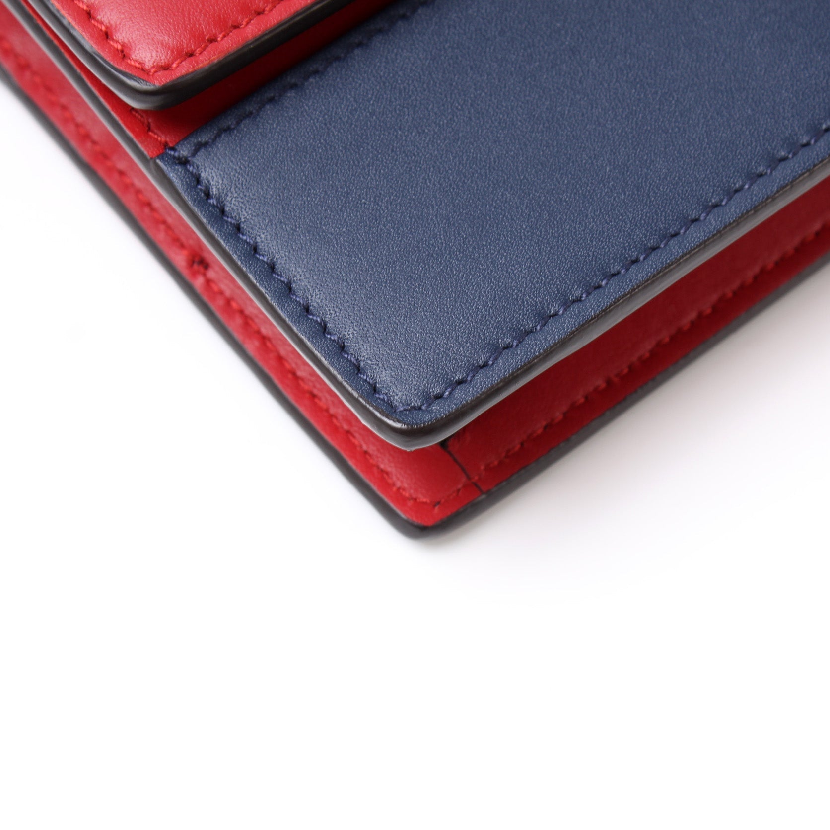 476079 Queen Margaret WOC lbcase