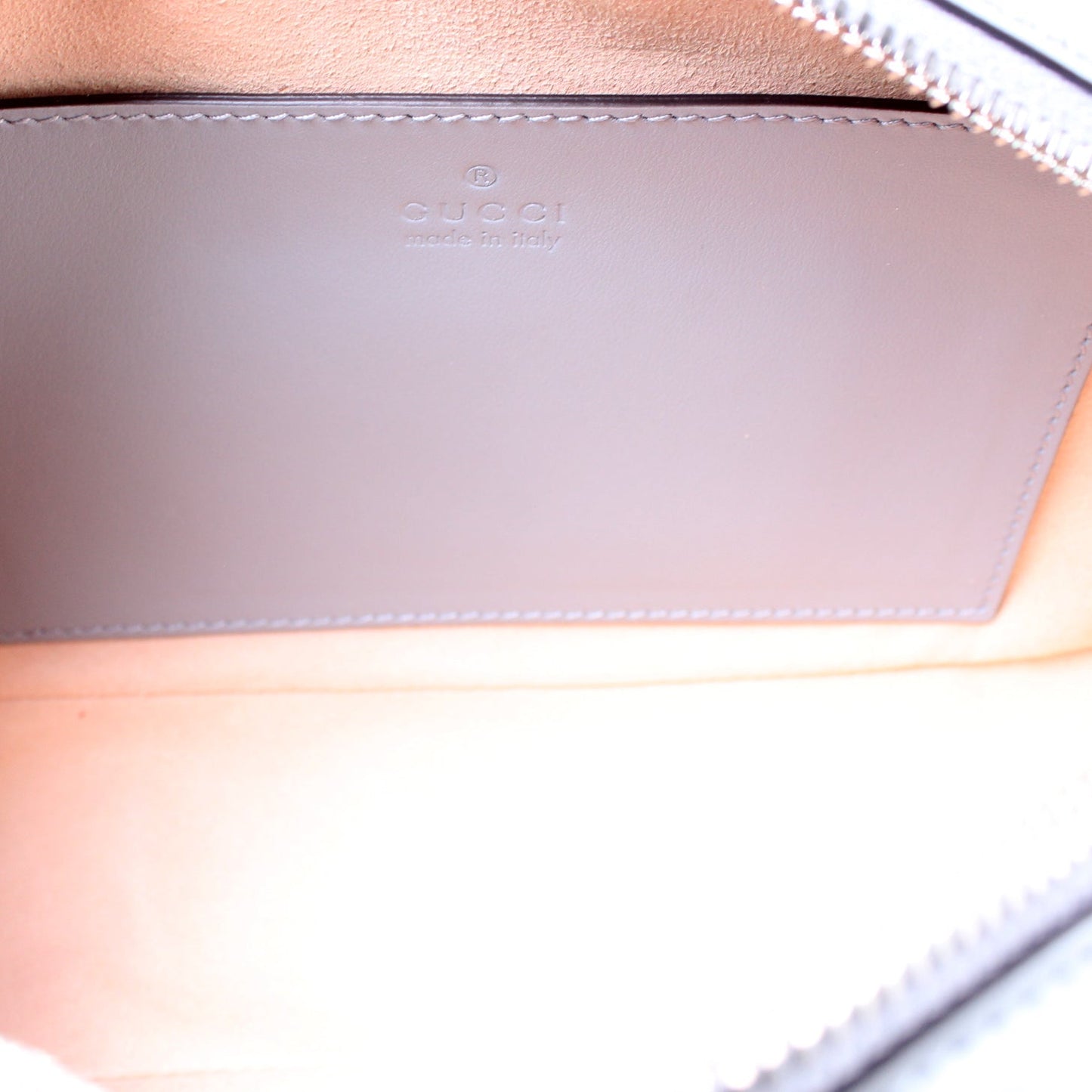 447632 Marmont Aria Small Leather Camera lbcase