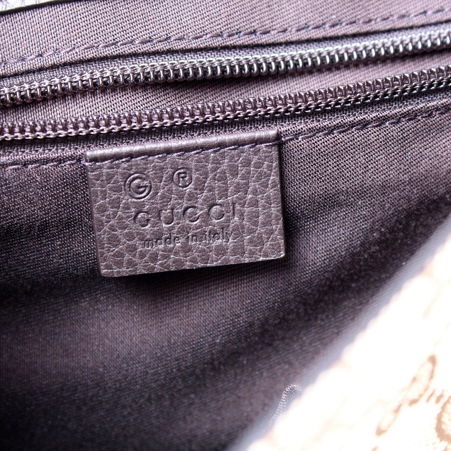 449172 GG Canvas Messenger lbcase