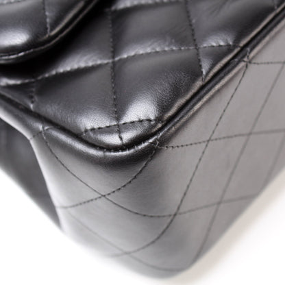 Classic Flap Jumbo Lambskin 14-16M