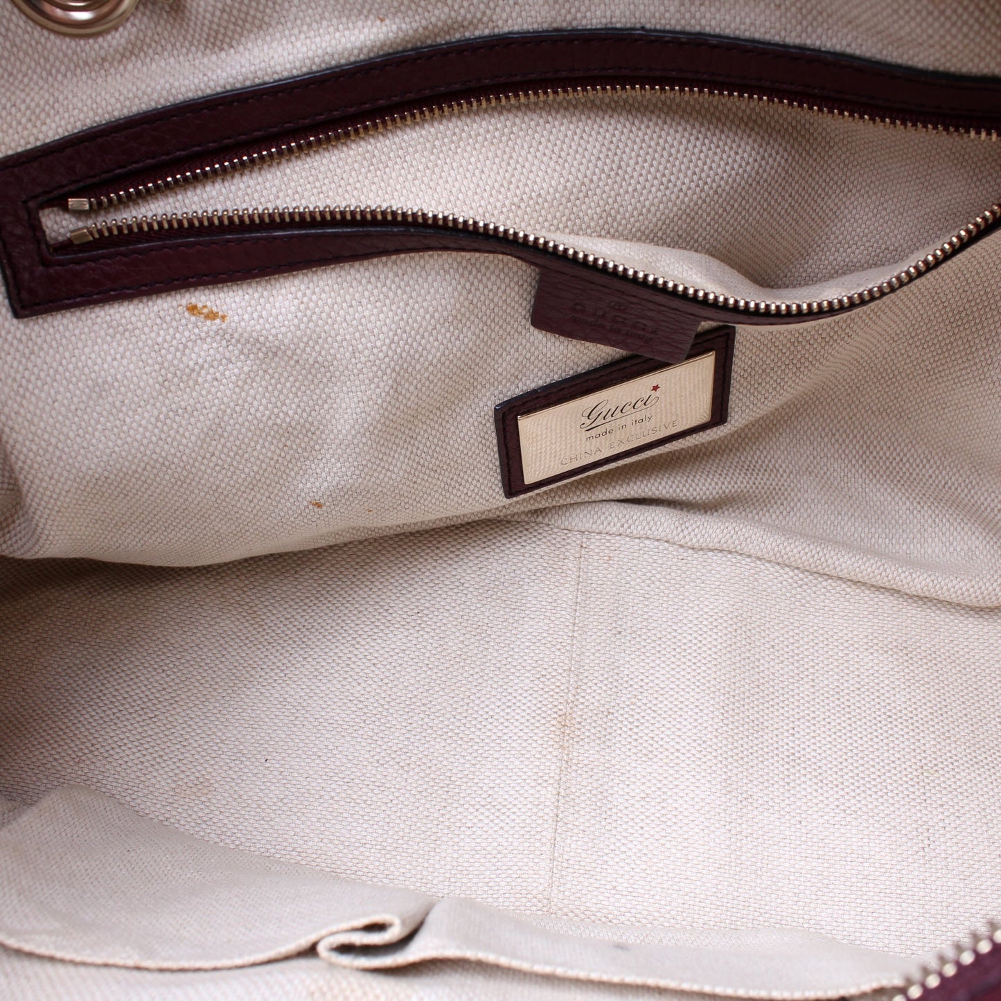 353126 Soho Chain Tote lbcase
