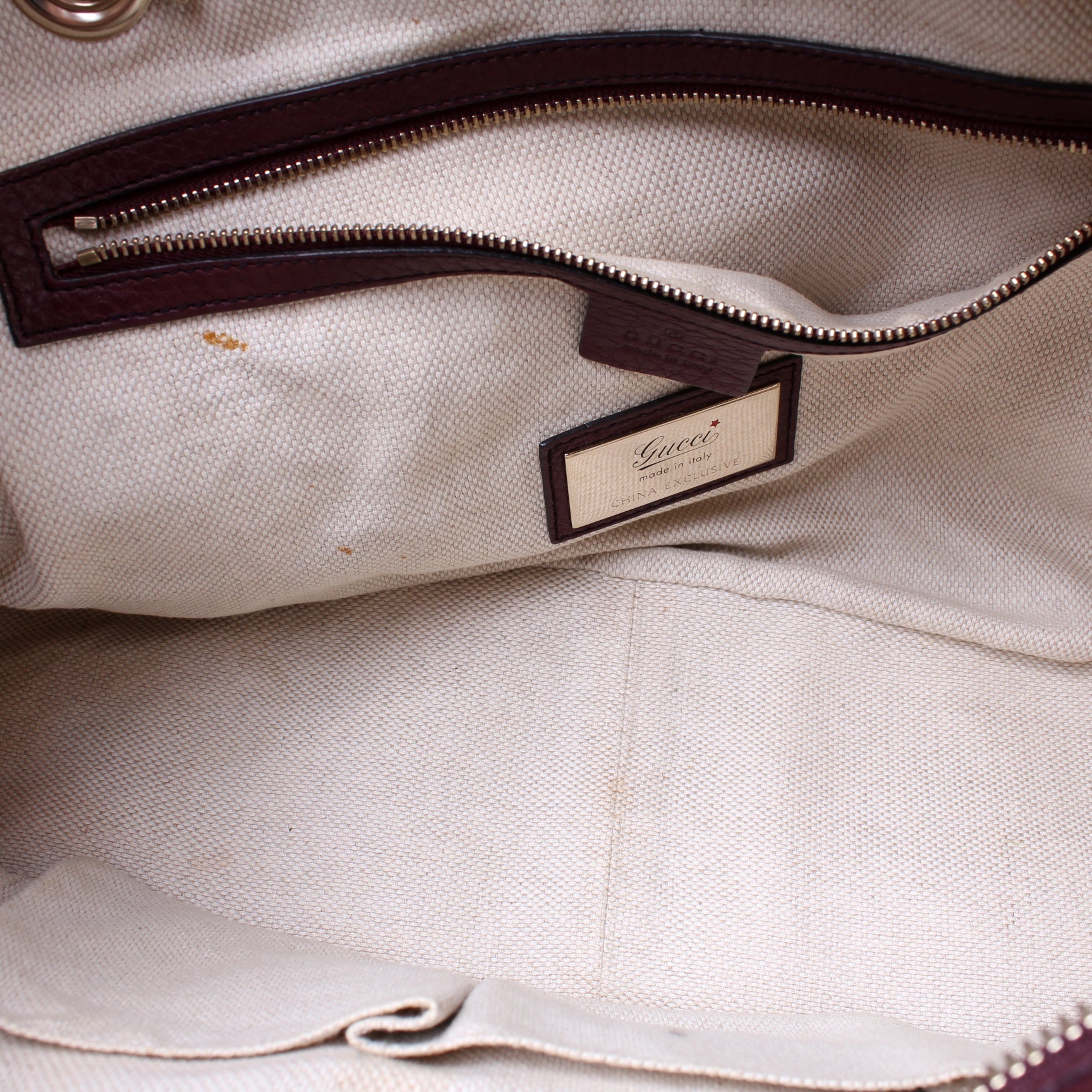 353126 Soho Chain Tote lbcase