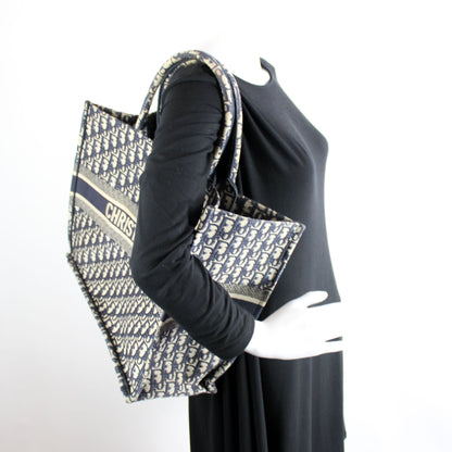 Booke Tote Large
