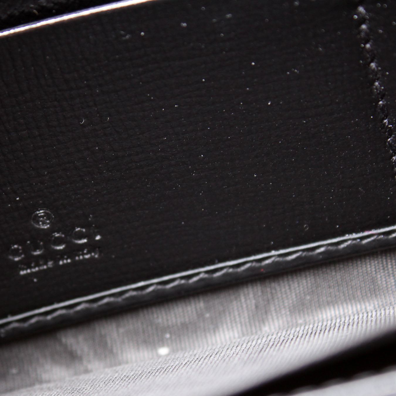 673003 Interlocking GG Supreme Zip Around Wallet lbcase
