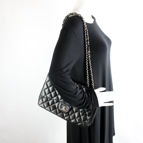 Classic Flap Jumbo Lambskin 13M