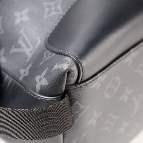 Voyager MM Monogram Eclipse