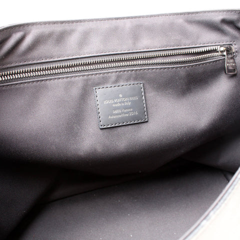 Voyager MM Monogram Eclipse