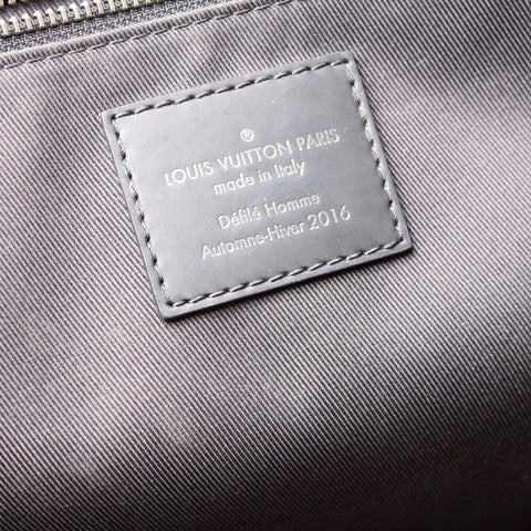 Voyager MM Monogram Eclipse