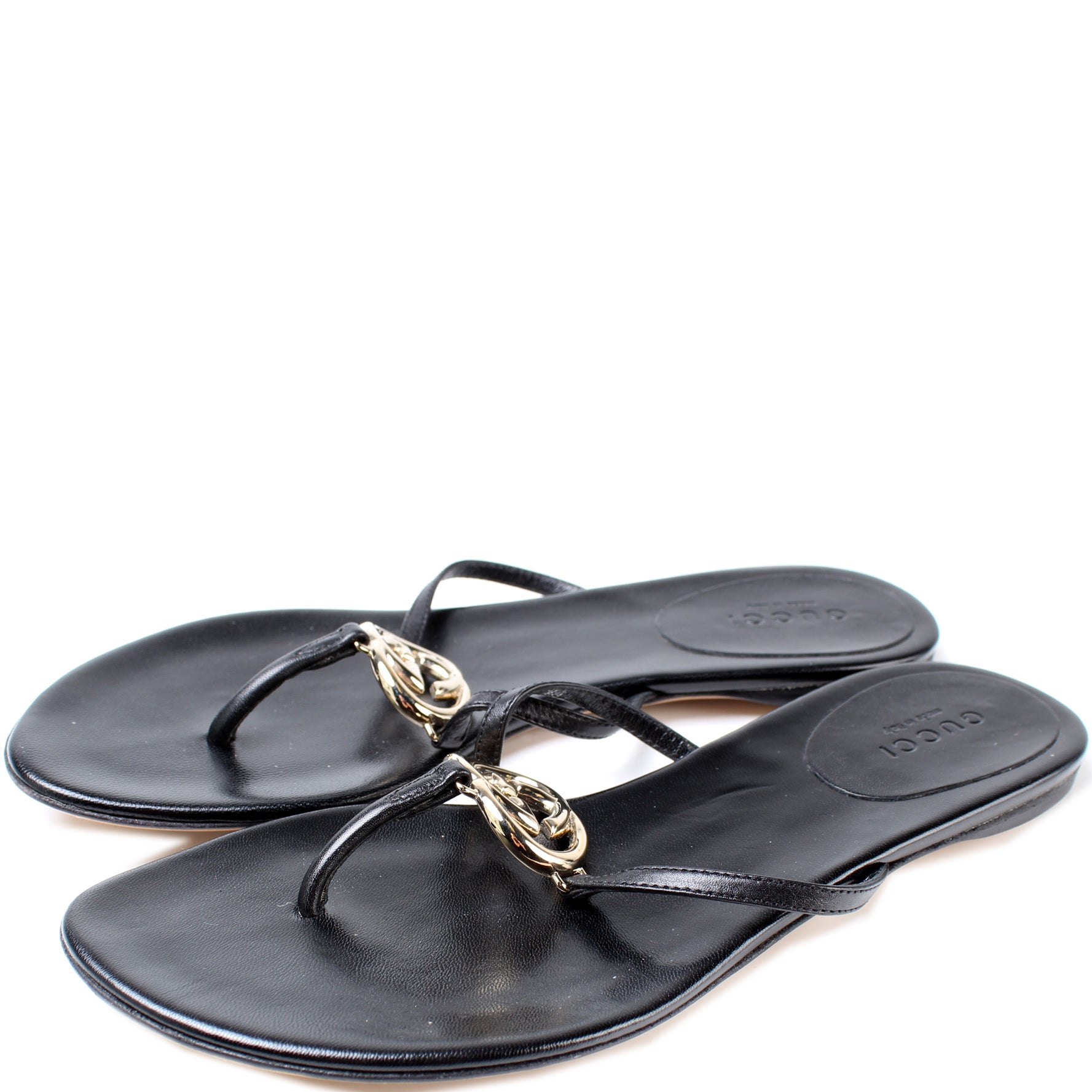 Interlocking GG Flip Flops Size 35.5 lbcase
