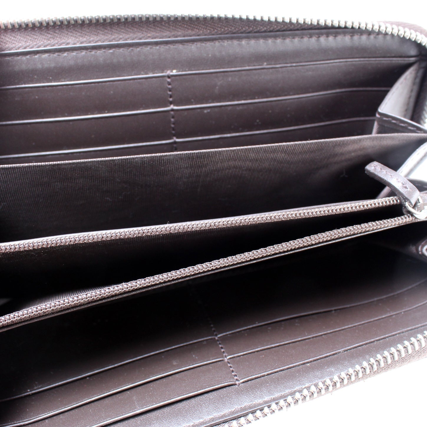 408831 Web GG Supreme Zip Around Wallet Bee lbcase