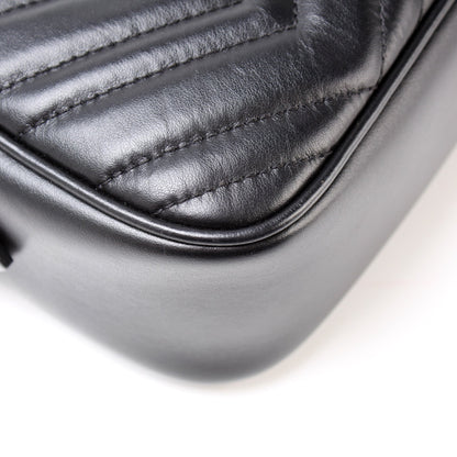 447632 Marmont Small Leather Camera Bag lbcase