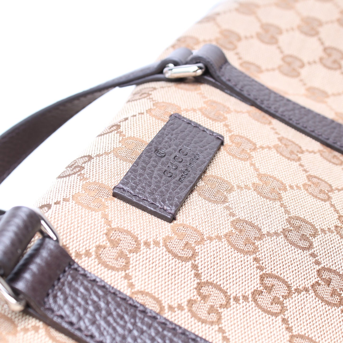 610105 GG Canvas Boston Duffle lbcase
