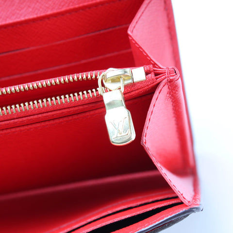 Sarah Wallet Monogram Newer