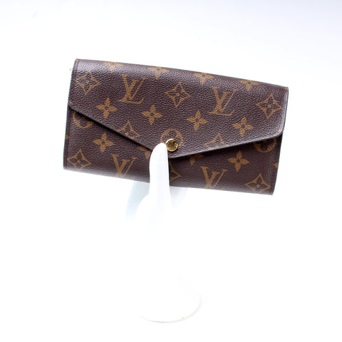 Sarah Wallet Monogram Newer