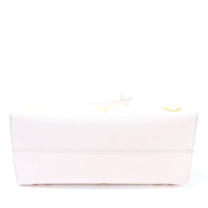 ONTHEGO MM Empreinte By The Pool