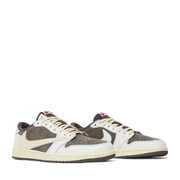 NIKE AIR JORDAN1 LOW TRAVIS SCOTT CACTUS JACK REVERSE MOCHA (NEW)