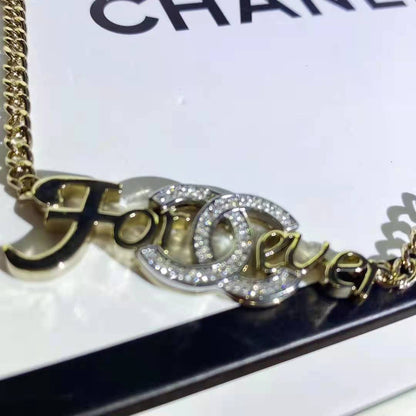 Women's exquisite necklace lbcase