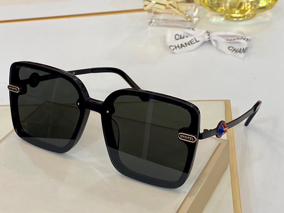 5 COLORS LEISURE POLARIZED SUNGLASSES lbcase