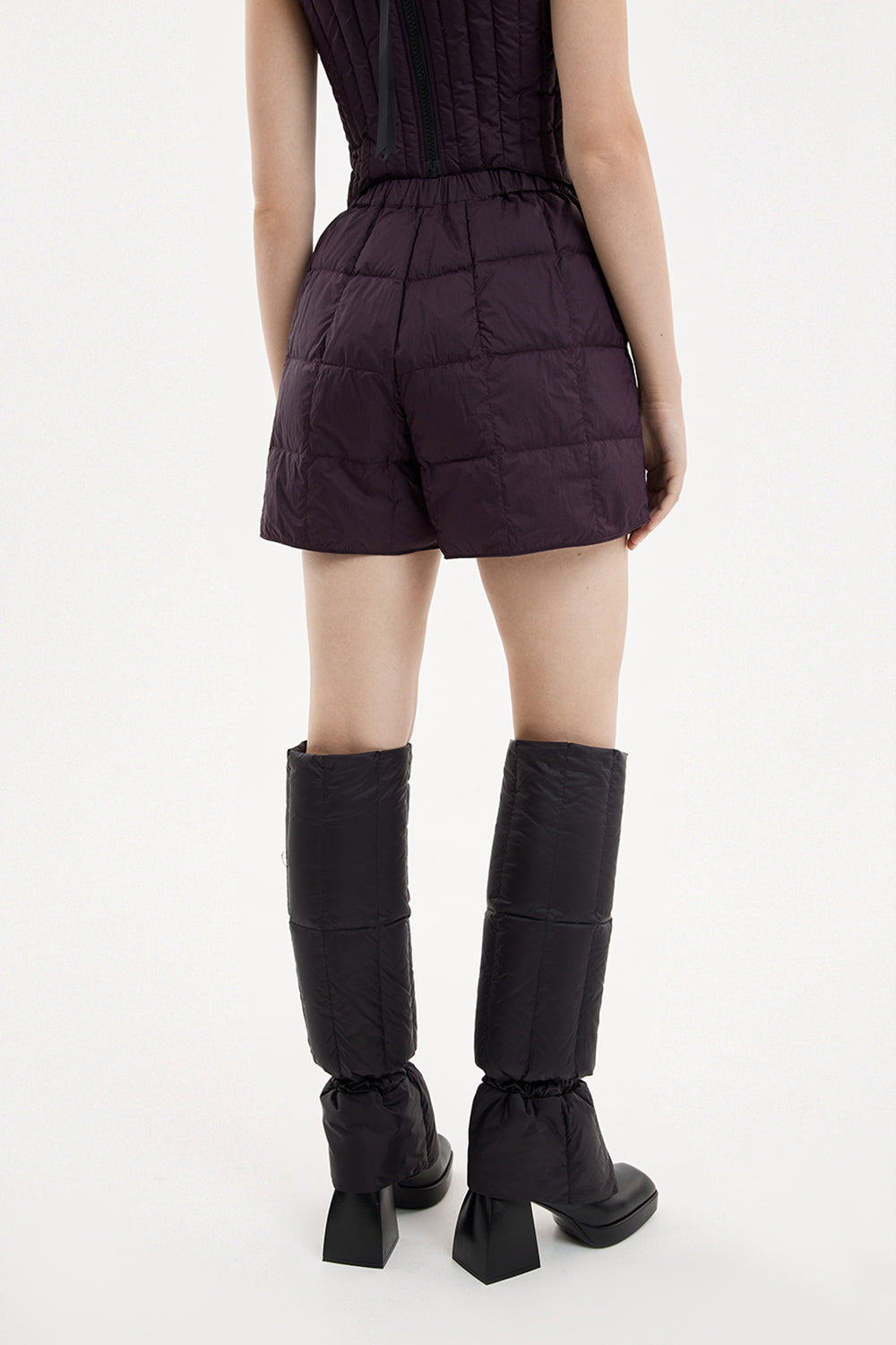 Down Shorts Micro Pomegranate
