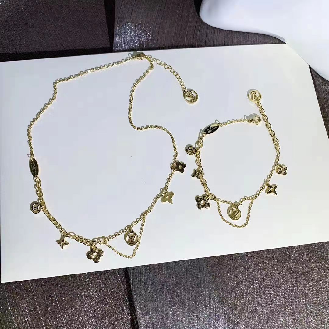 Gorgeous Necklace Bracelet Set Fashion Jewelry lbcase
