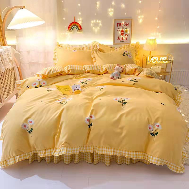 Fashion princess style Skin-friendly cotton four-piece Bed skirt lbcase
