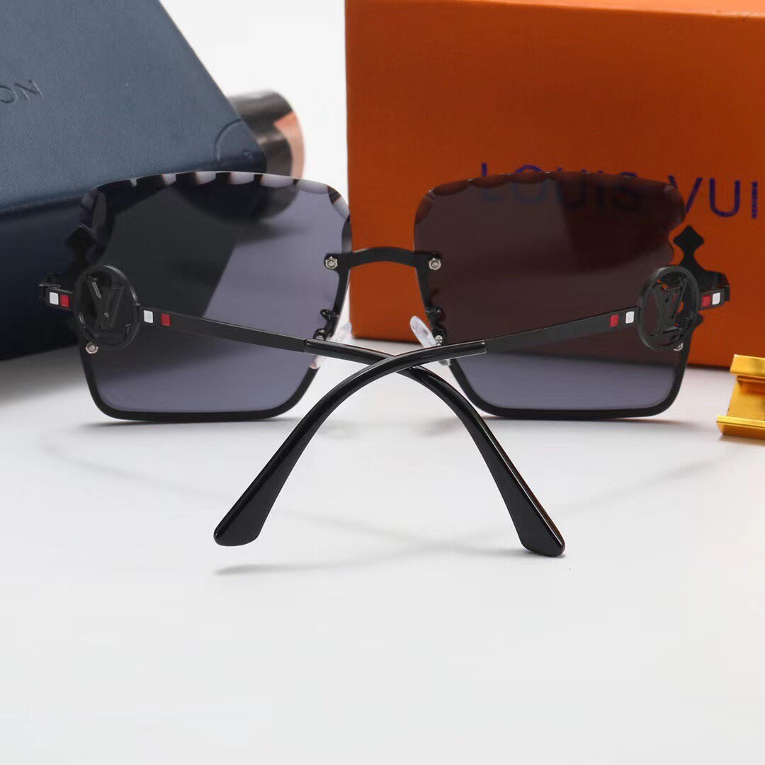 2022 New Ladies Fashion Classic Sunglasses lbcase