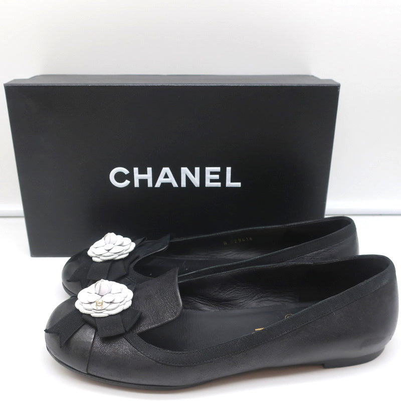 13B Camellia Cap Toe Flats Black Leather Size 37