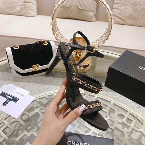 2023 catwalk style double C chain sandals -S40