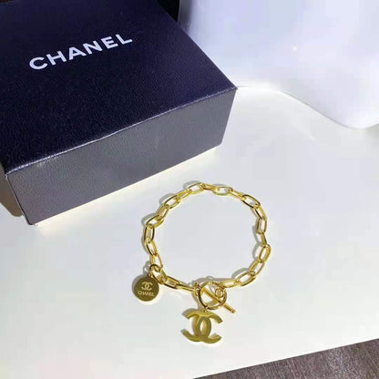 Single Product Simple Letter Bracelet lbcase