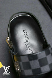 L V  M E N S  S A N D A L S