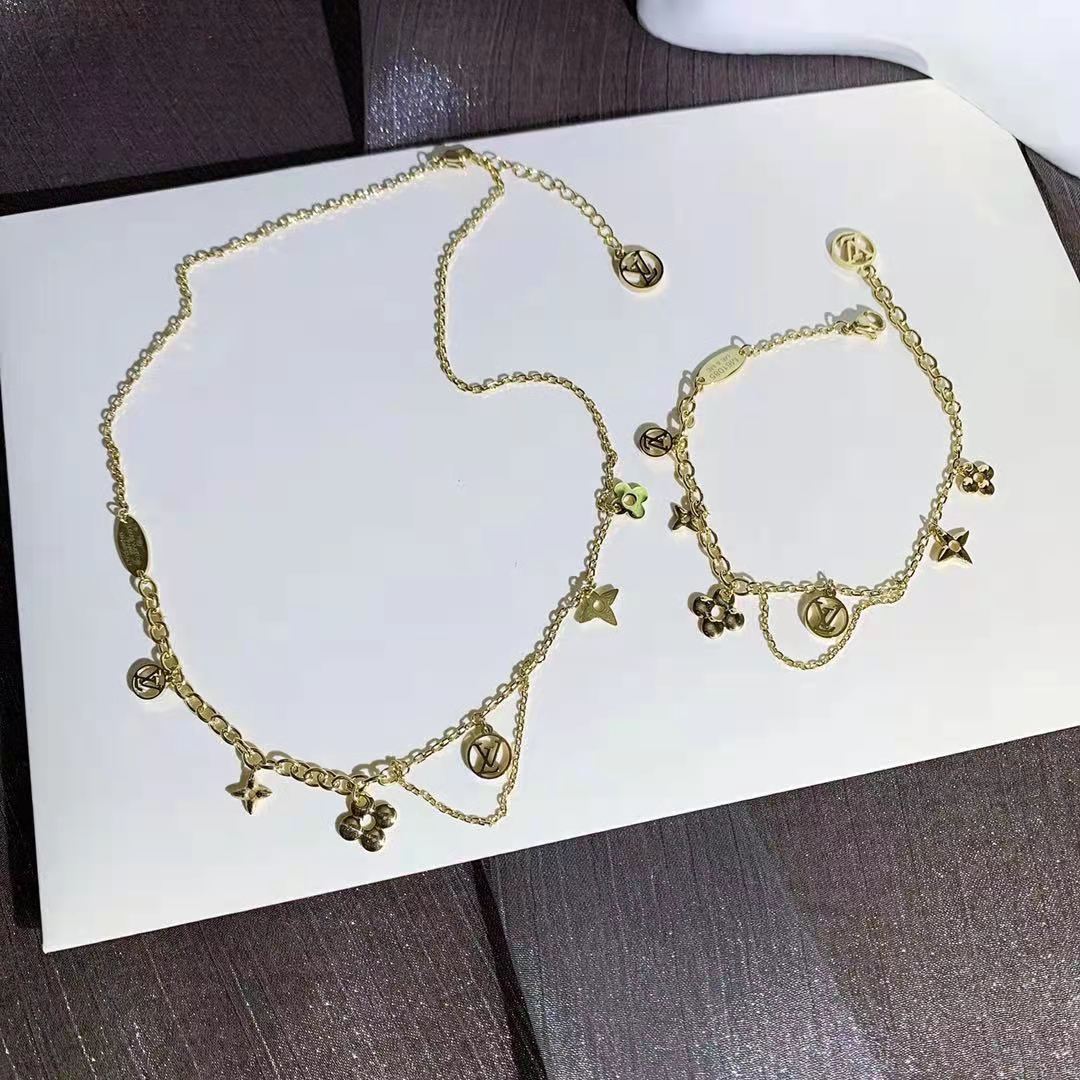 Gorgeous Necklace Bracelet Set Fashion Jewelry lbcase