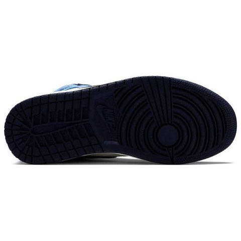 Nike Air Jordan 1 Retro High OG 'Obsidian'.