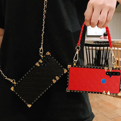 Oblique Chain Square Phone Case lbcase