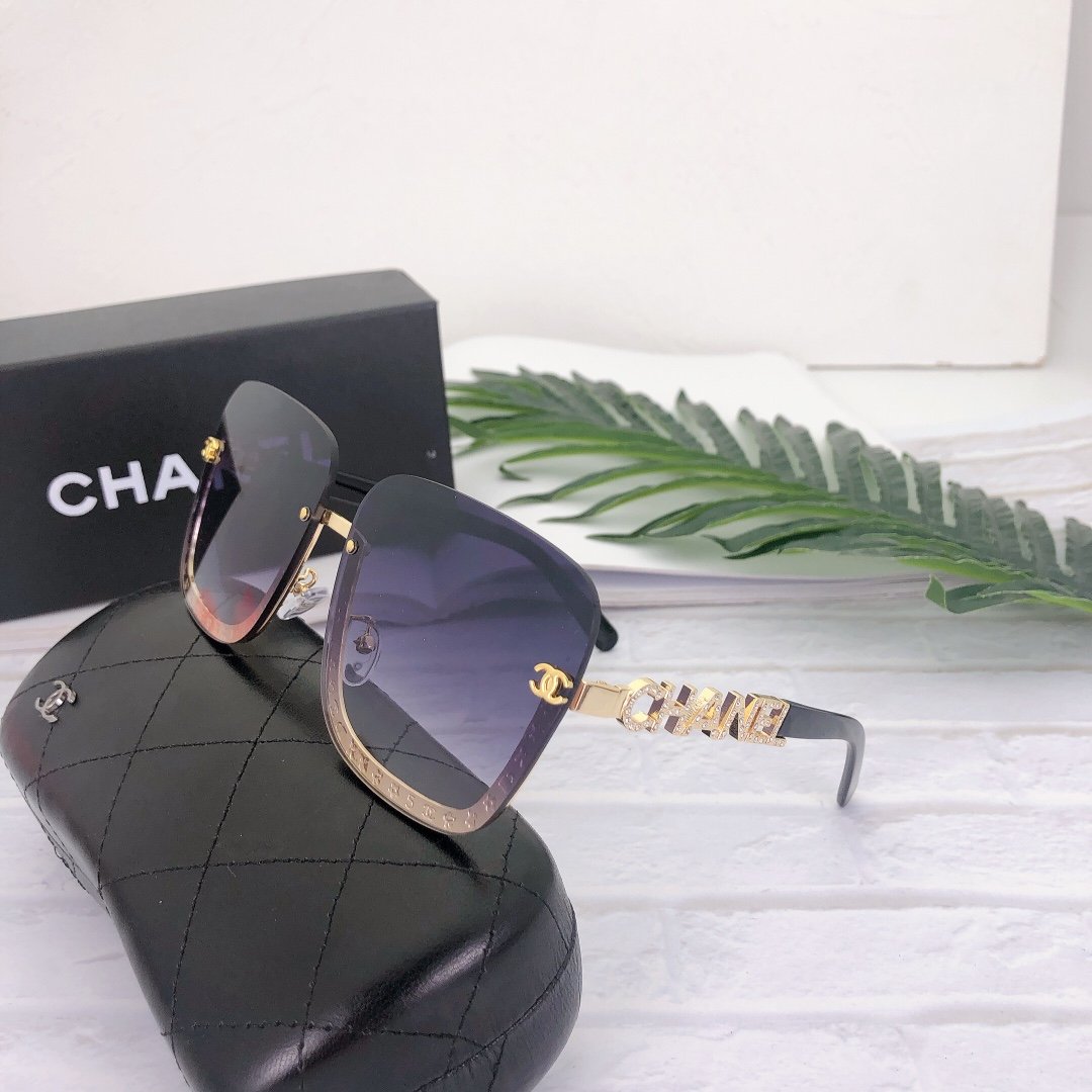 GRADIENT COLOR FEMALE OUTDOOR SUNGLASSES lbcase