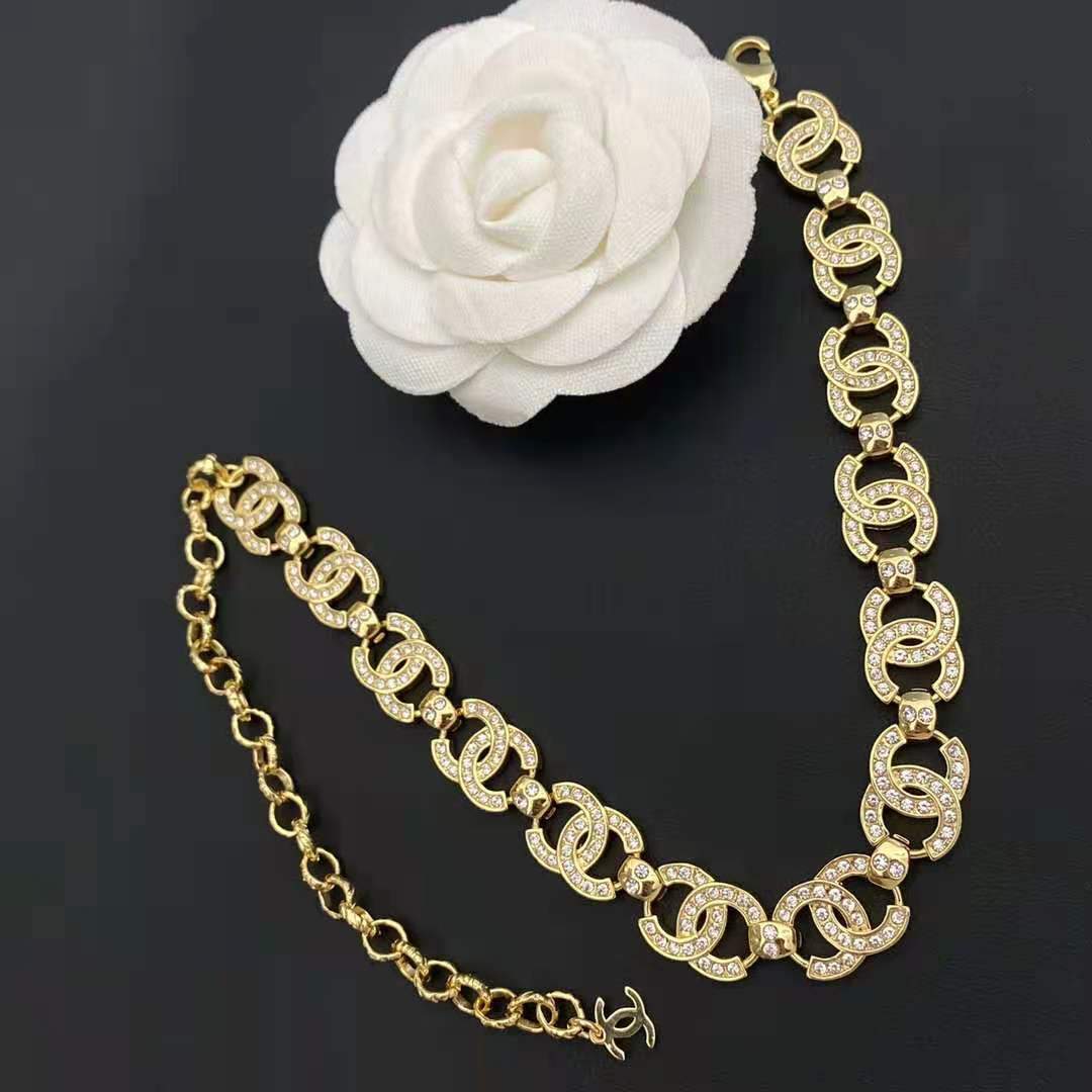 Fashion Metal Lock Diamond Necklace lbcase