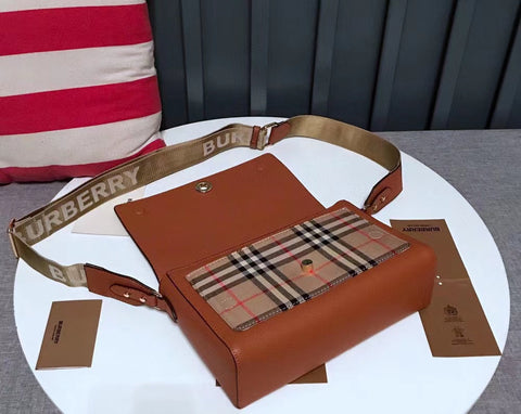 2022 BB Handbag - 66