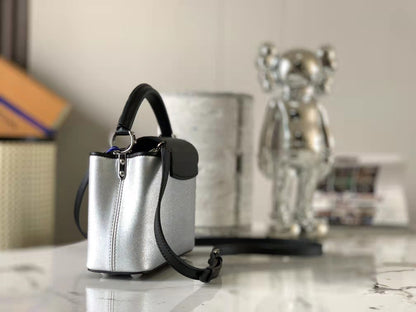 Diamond pattern hadnbag lbcase