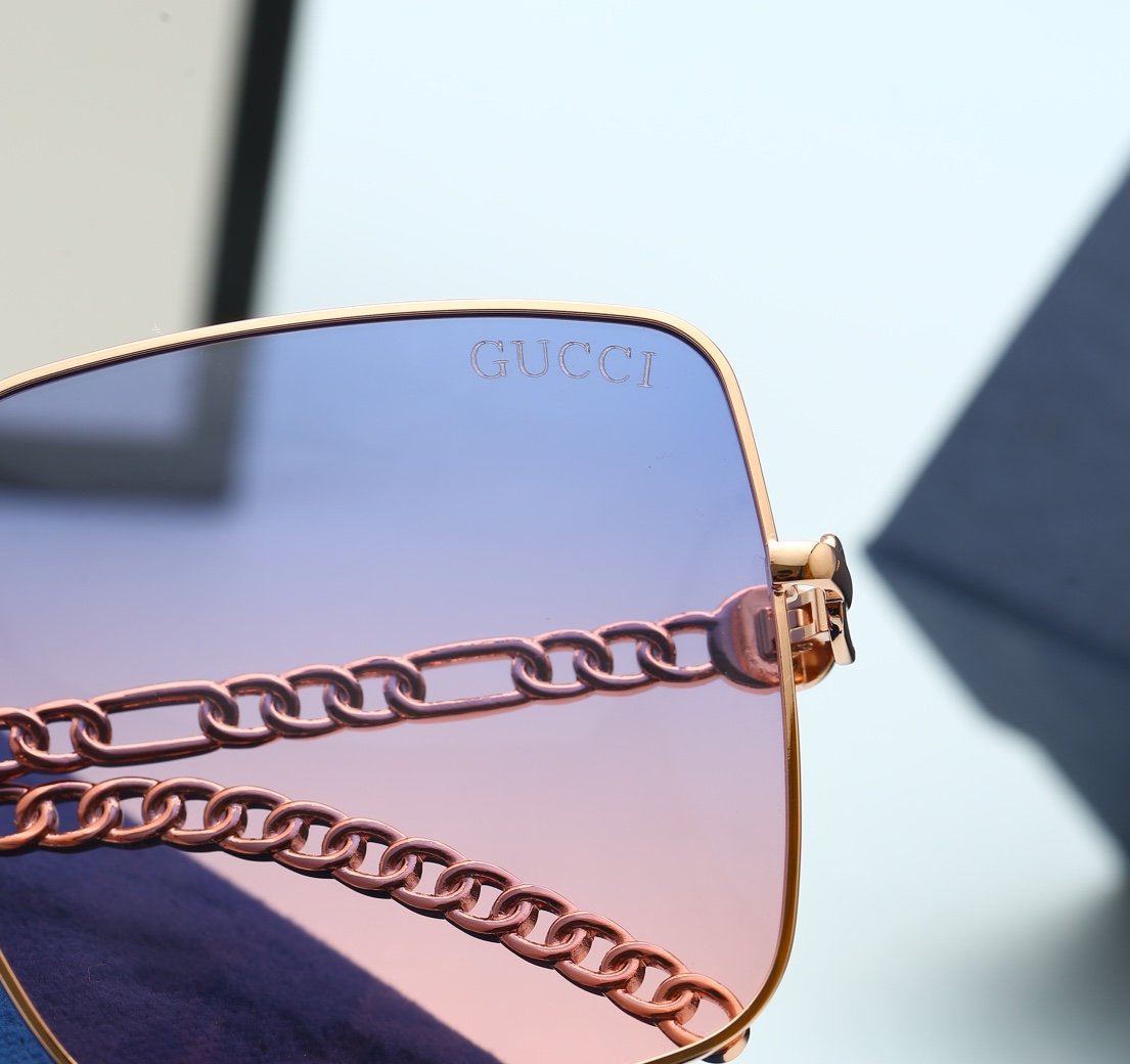GRADIENT 4 COLORS SUNGLASSES FOR WOMEN lbcase