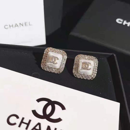 Silver Diamond Earrings lbcase
